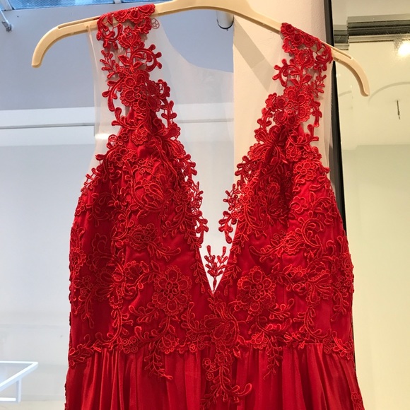 beautiful floaty dresses